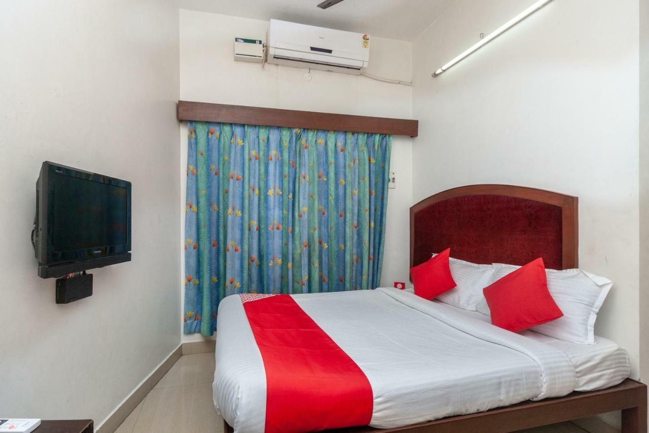 Oyo 8410 Rajeswari Tower Hotel Chennai Exterior photo