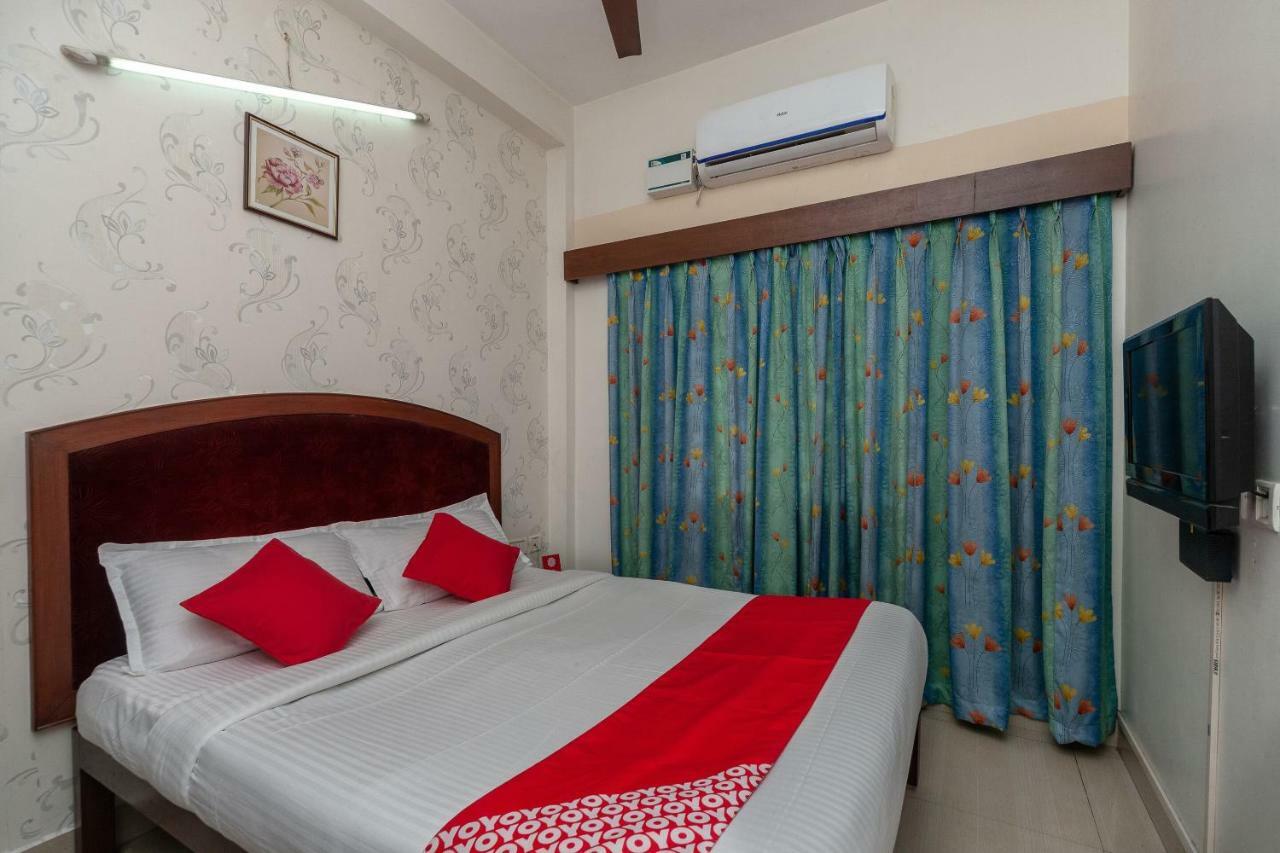 Oyo 8410 Rajeswari Tower Hotel Chennai Exterior photo